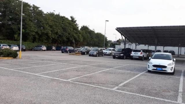 Pastrengo Home Alessandria Bagian luar foto